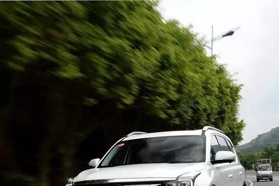 长就一定好？短了8cm这辆车还是“硬汉”吗？