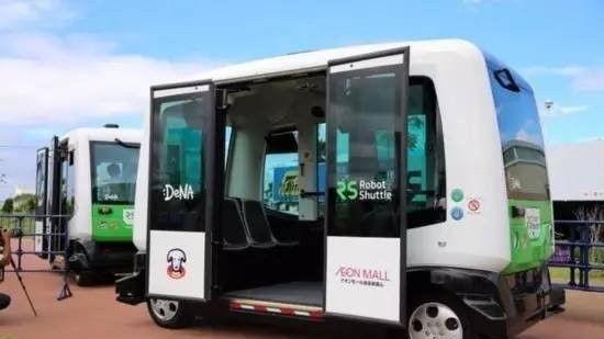 自动驾驶爱大车，无人巴士或许离我们更近