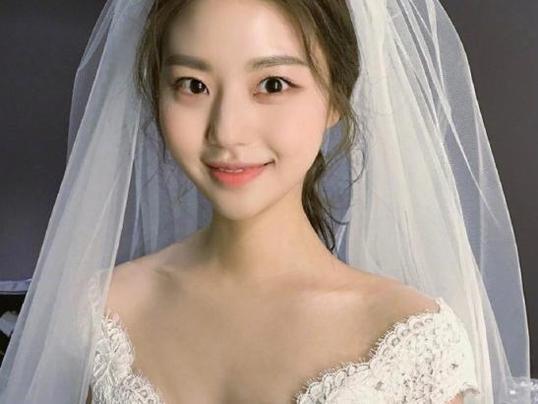 婚纱照发型2017_婚纱照发型(2)