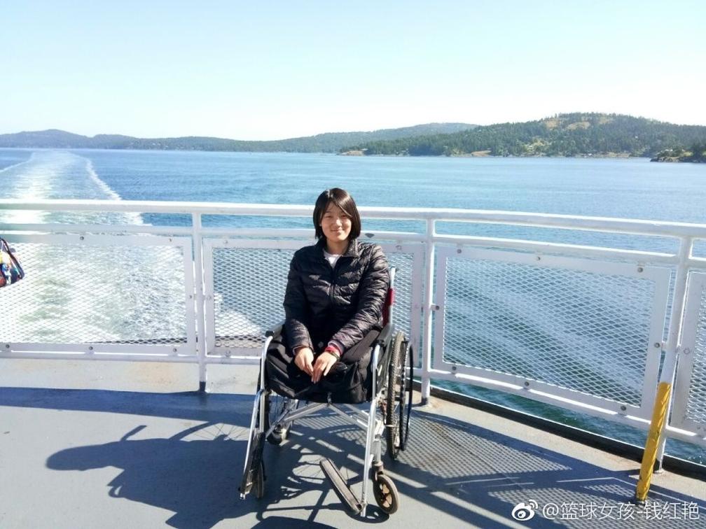 身残志坚的篮球女孩,如今竟变成大美女,找男友随缘