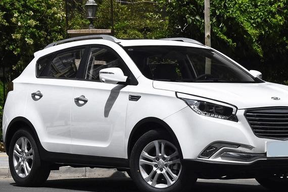 哈弗H2再添劲敌，10英寸大屏配1.5T，售7万多不贵