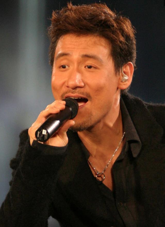 盘点华语乐坛十大实力歌手大排行,歌神第一孙