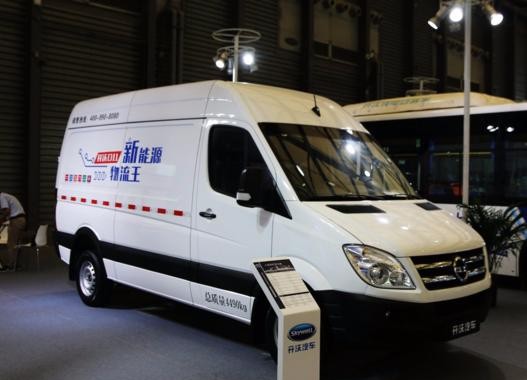这款电动货车号称城市物流赚钱利器，算上补贴仅15万