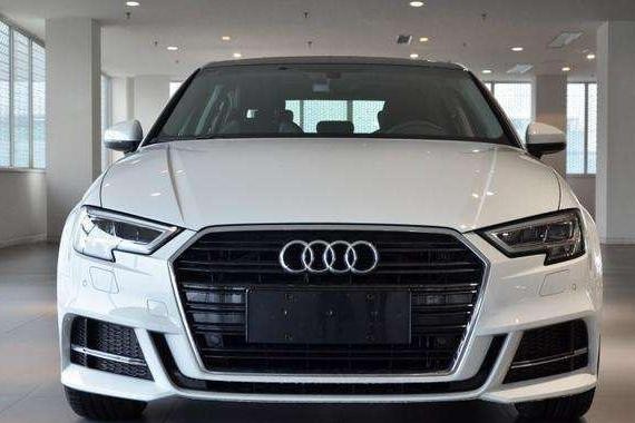 天窗动力带T,油耗低至5.4,这好车卖18W, 叫好不叫座