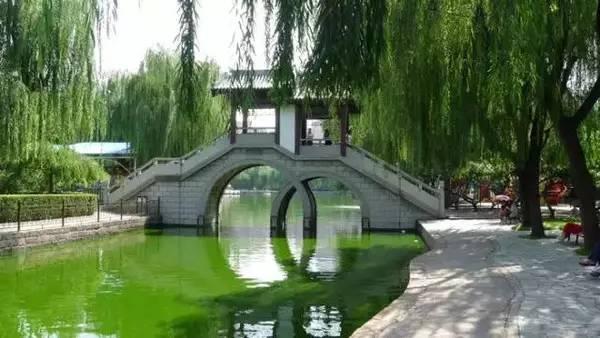北京各区有哪些有特色的公园正好适合周末去遛弯儿？