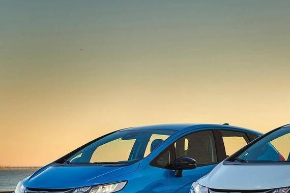 我们来回顾一周里头发生的大事件