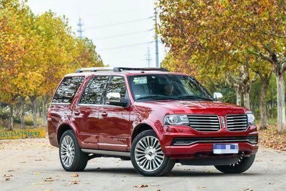 豪华SUV外观值200万，3.5T双涡轮增压V6，性价比高