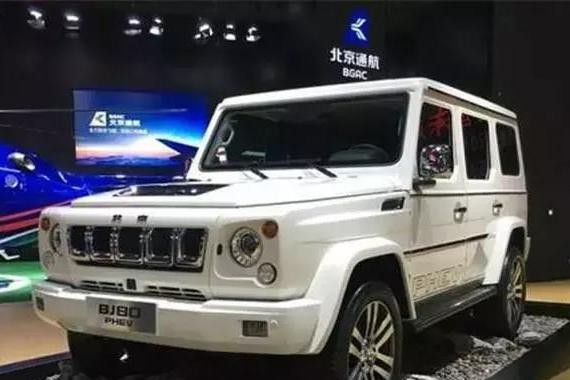 这款国产神车仅卖30万，换个车标立马价值300万！