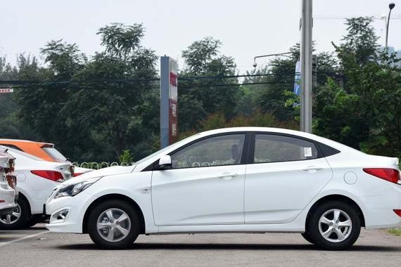 想听听大家意见，裸车8万可以买什么车？