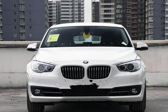 7系同平台，不懂以为30万，实际近百万