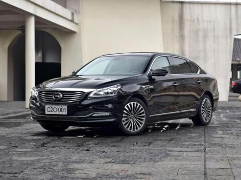 超5米长，外形漂亮还带车载冰箱，取代红旗成新公车