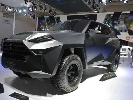 这台国产1200万的车，上路直接秒杀各路超跑