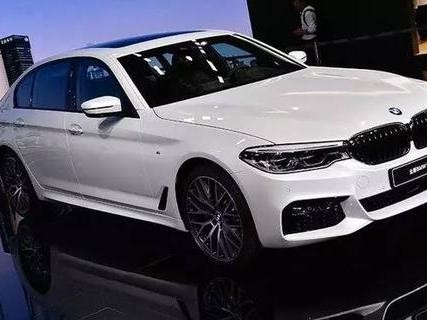 比奔驰帅，卖45万却有100万的气势，奥迪A6彻夜难眠