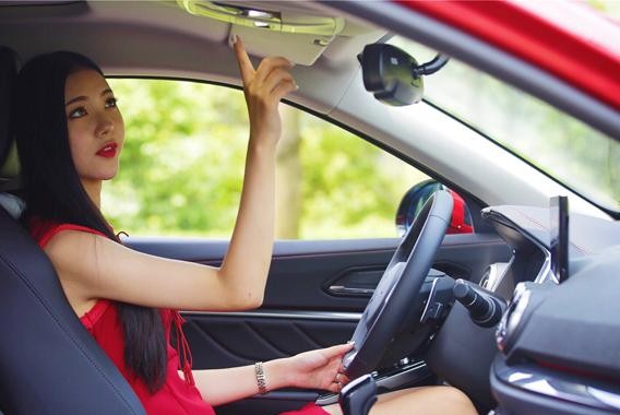 在成都有过一场心动的艳遇 才知道什么是豪华SUV