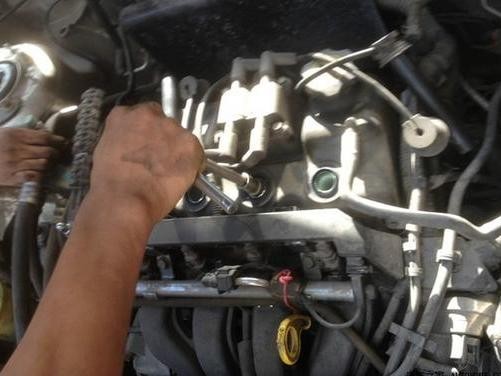 刚做完保养没几天，为什么油耗突然变高了？