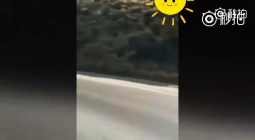 驾驭不了跑车就不要开！糟蹋钱啊~  ​