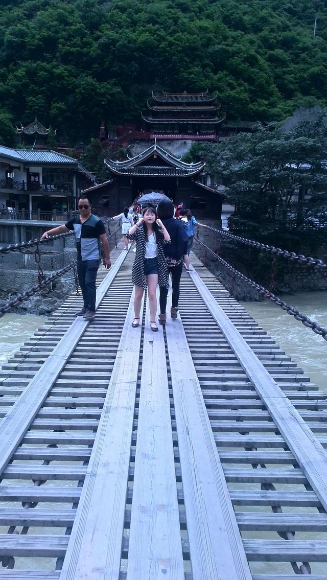 泸定桥