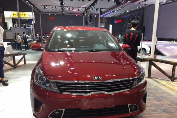 成都车展探馆 起亚全新福瑞迪提前曝光