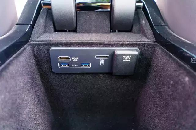 揽胜星脉进口该卖多少钱?70万到110万,贵了吗?