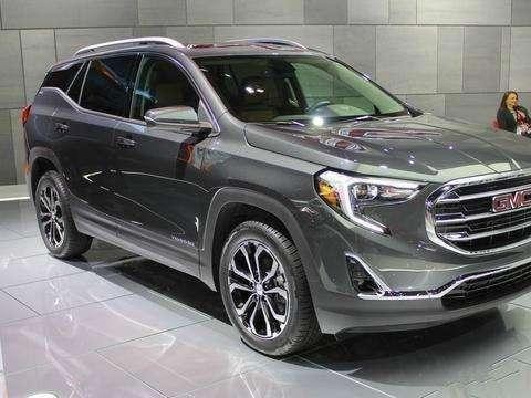 2.0T+9AT, 全新豪华SUV来袭, 卖18万狙击汉兰达