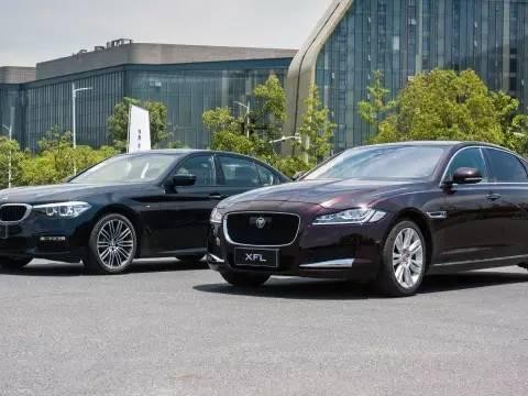 30多岁事业有成，买豪华C级车，懂车的人为何选这款