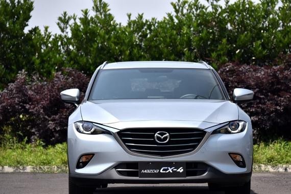 搭载全球首创黑科技，2018款马自达CX-4今晚上市