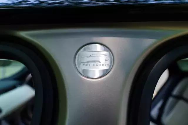 揽胜星脉进口该卖多少钱?70万到110万,贵了吗?