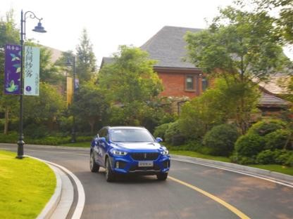 这款国产豪华紧凑型SUV未上市先爆红，仅是靠颜值？