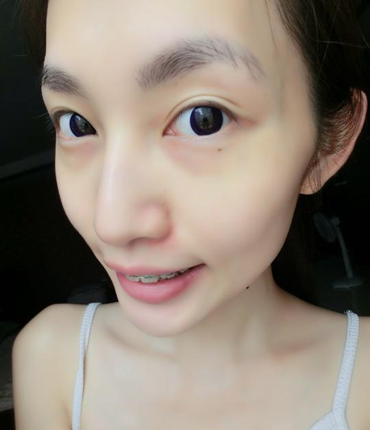 不正常的饮食和心情让自己看起来就是很老态,严重到出门看到我的人