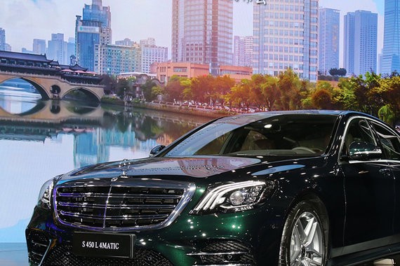 成都车展：奔驰S450L 4MATIC正式亮相