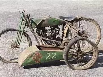 一辆几乎报废的摩托车，竟卖到了200多万，堪比豪车