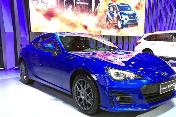 2017成都车展:斯巴鲁BRZ成都限量版亮相