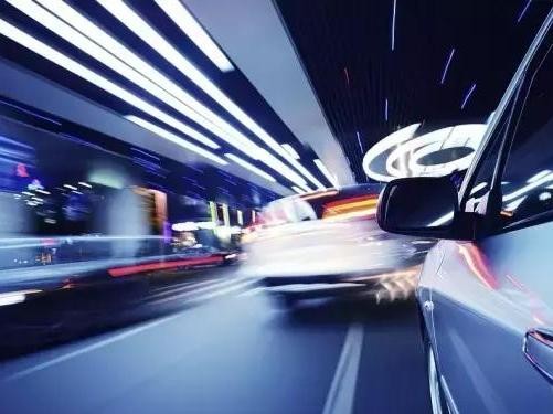 限速60km/h超速50%怎么罚，为什么要踩下离合打火？