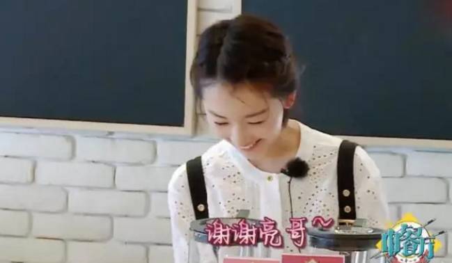 看《中餐厅》就知道,张亮黄晓明之间差了100个