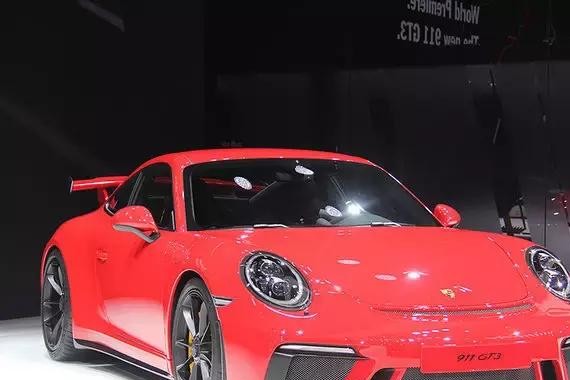 新911 GT3国内首发，保时捷依然是个造跑车的！