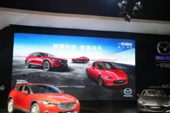 买不起保时捷，在成都车展上买辆马自达MX-5也不错