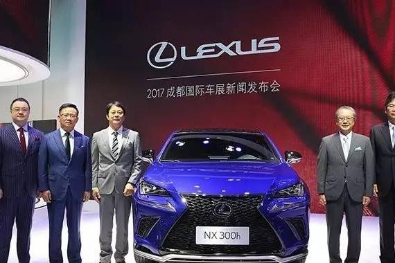 新雷克萨斯NX上市 八款车型售价31.8万-56.9万元