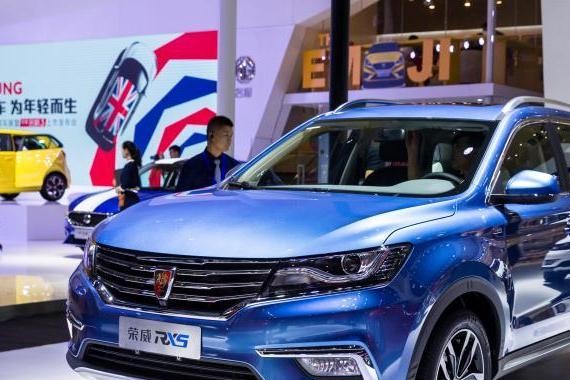 全新荣威950、e950成都车展亮相，价格16.88万起