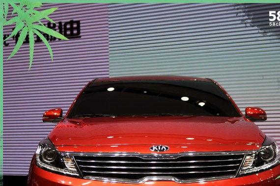 成都车展 东风悦达起亚全新福瑞迪实拍