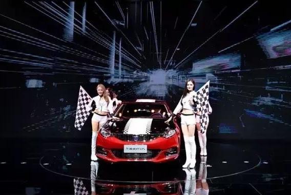 新逸动XT RS激情上市 长安汽车盛装亮相