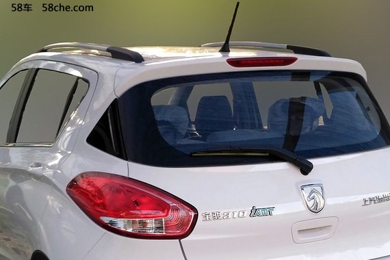 宝骏310 iAMT新谍照曝光 配旋钮式换挡