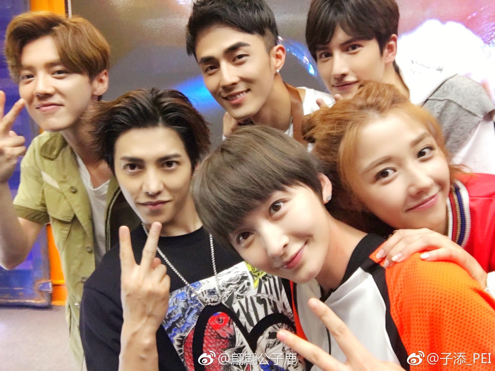 甜蜜暴击鹿晗杀青 粉丝直呼终于等到鹿晗出关