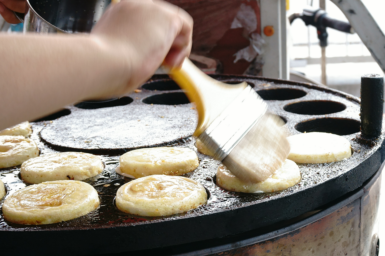 这道美食两块五一个吃过的都说好超吃！名字叫肉蛋堡