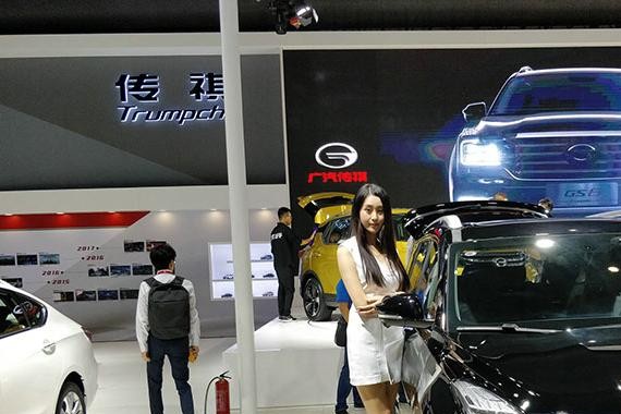 美女太多看得眼花缭乱了？带你来看车展最美车模