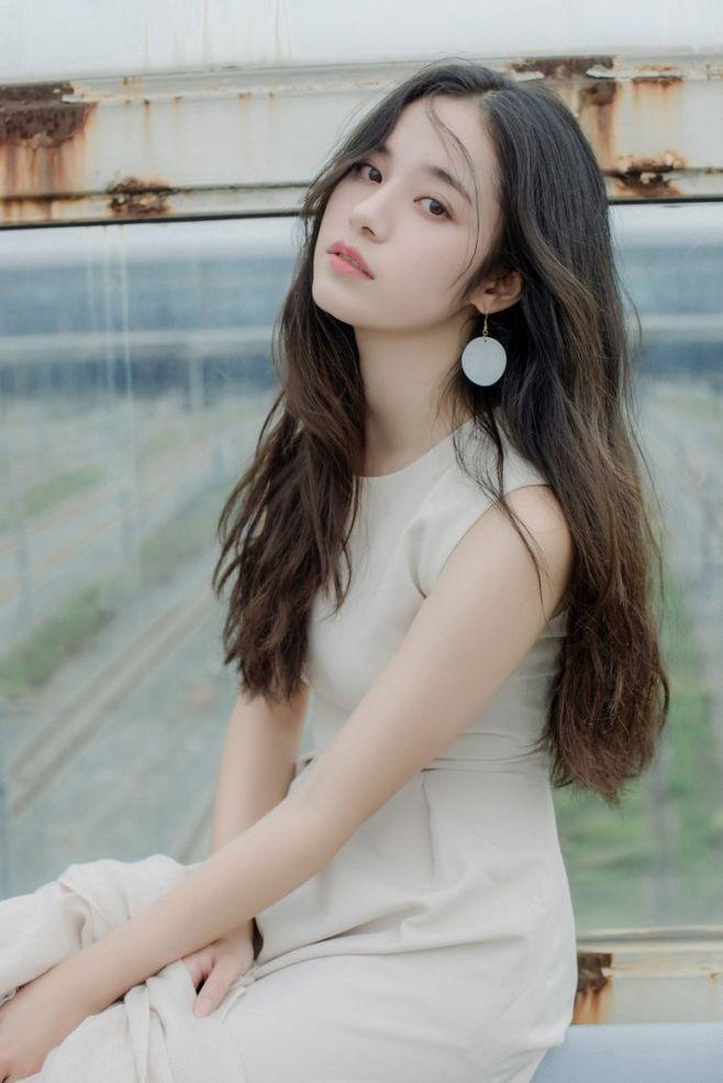 妹子,一看就知道你是个有故事的人