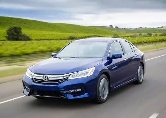 家用车开出性能车感觉？这几款车型不会让你失望！