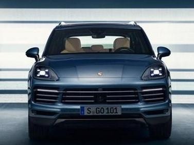 提速最快的SUV，官方的卡宴，霸气外观搭配奢华内饰