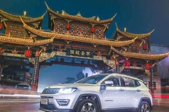 逛成都车展 就好像吃了一顿鲜香麻辣的“串串香”