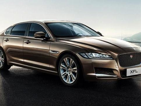 这几款动不动就40万的豪车，落地后最低仅需30万