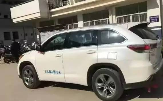 提了新车一定注意 车管所的这个“章”！